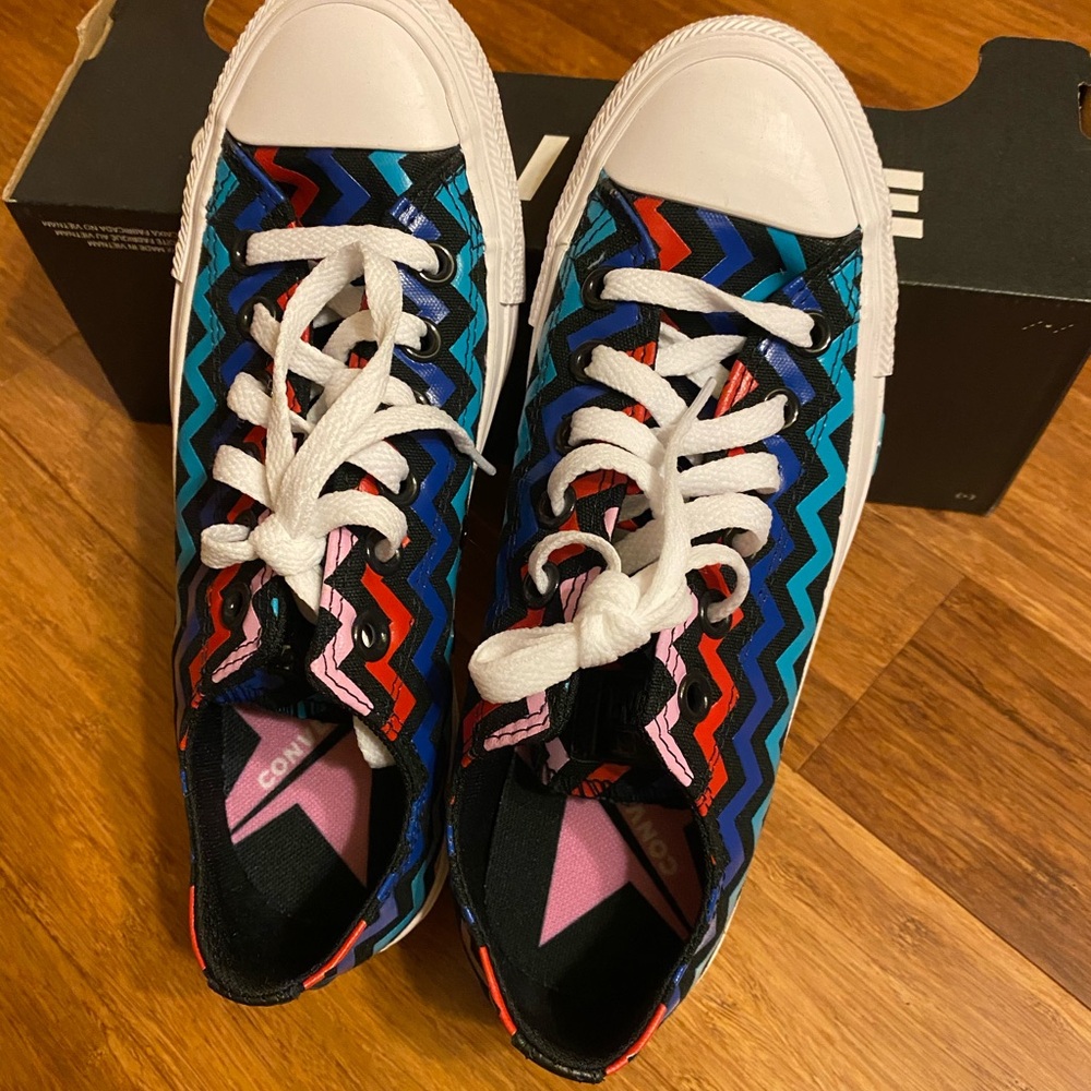 Converse Multicolor Zigzag Women's Sneakers